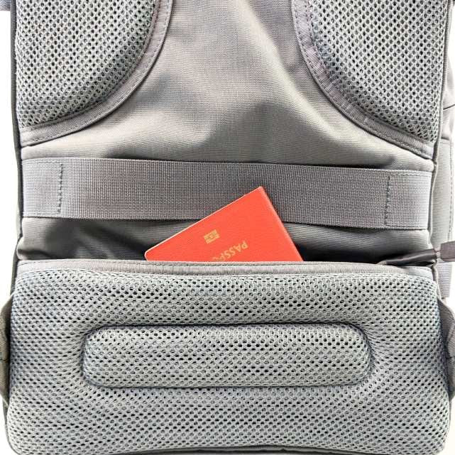 QEUZT OfficeExpedition 20L | Military-Grade Commute & Travel Bag